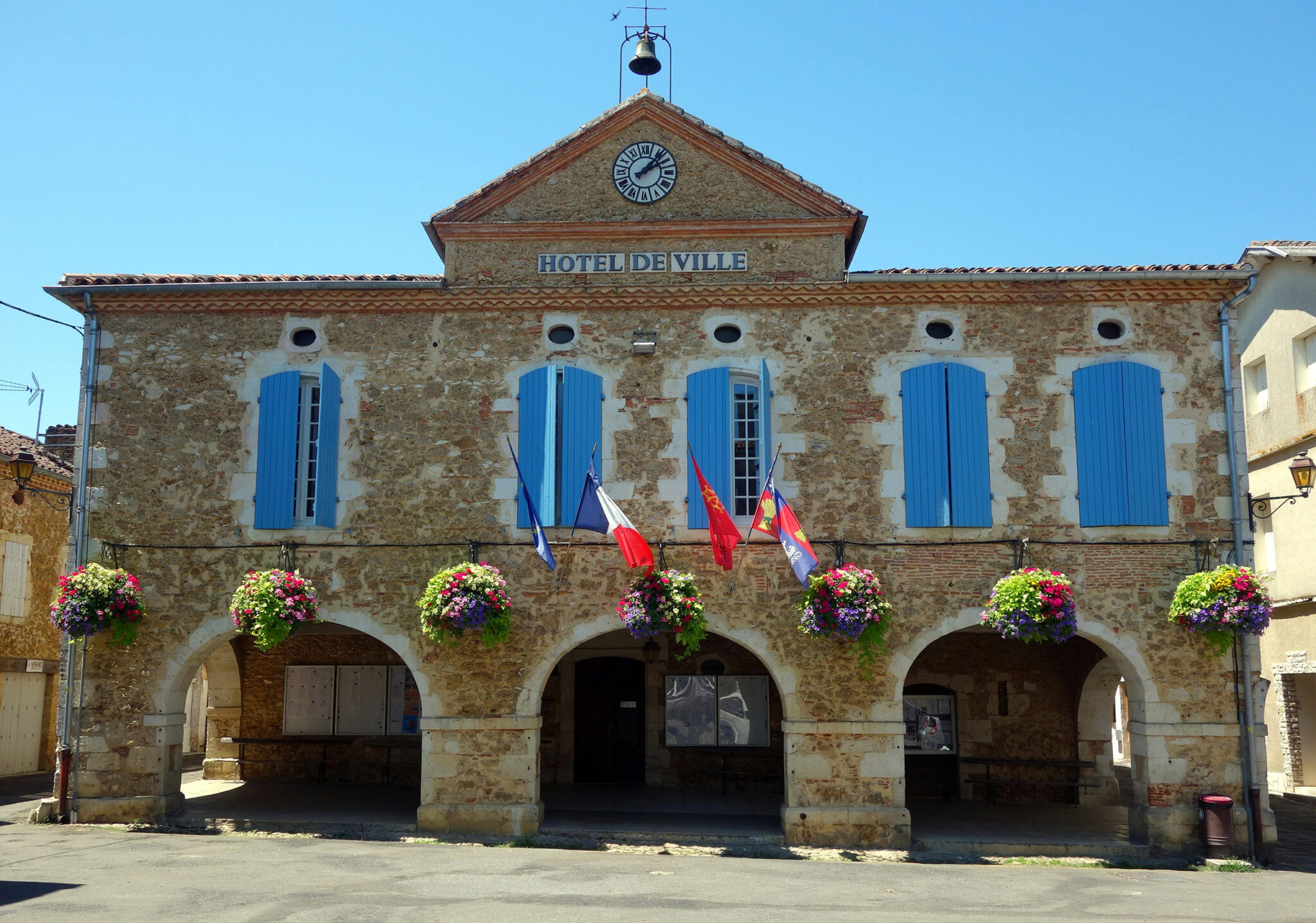 Services municipaux | Mairie de Cazaubon – Gers